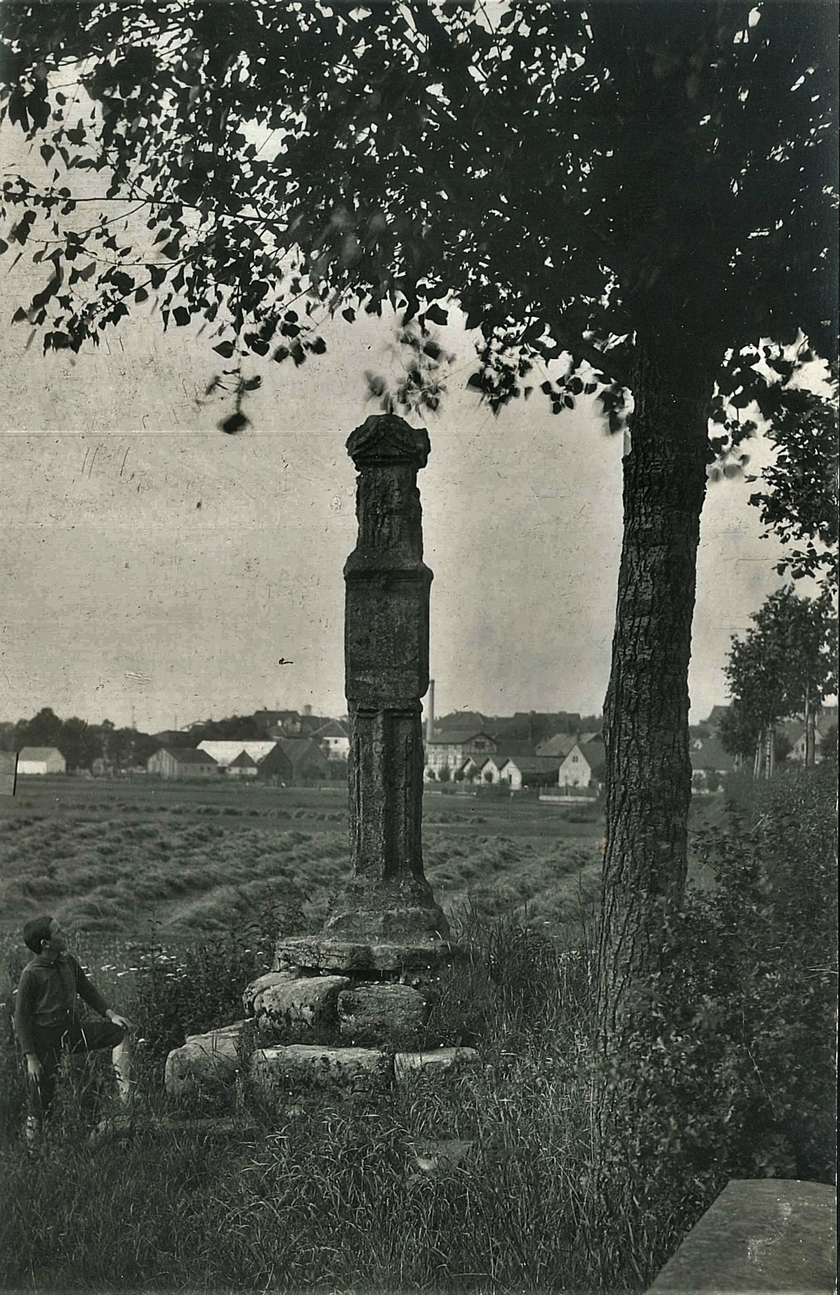 Der originale Bildstock Kreuz im Altmuehltal an der Oettinger Strasse Stadtarchiv Gunzenhausen scaled